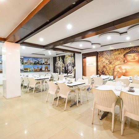 Fabhotel Aditya Homes - Nr Isb, Gachibowli Гайдарабад Екстер'єр фото